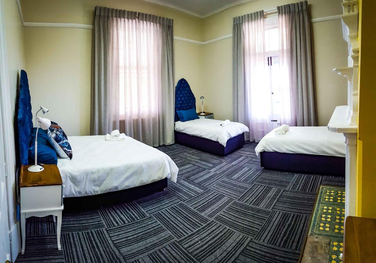 Hostel The Harbour Masters House *